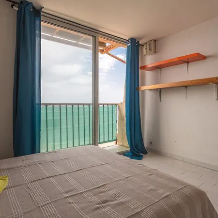 Apartment Porte Rouge 2